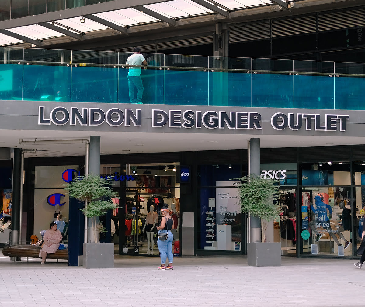 Fulton and Fifth | London Designer Outlet